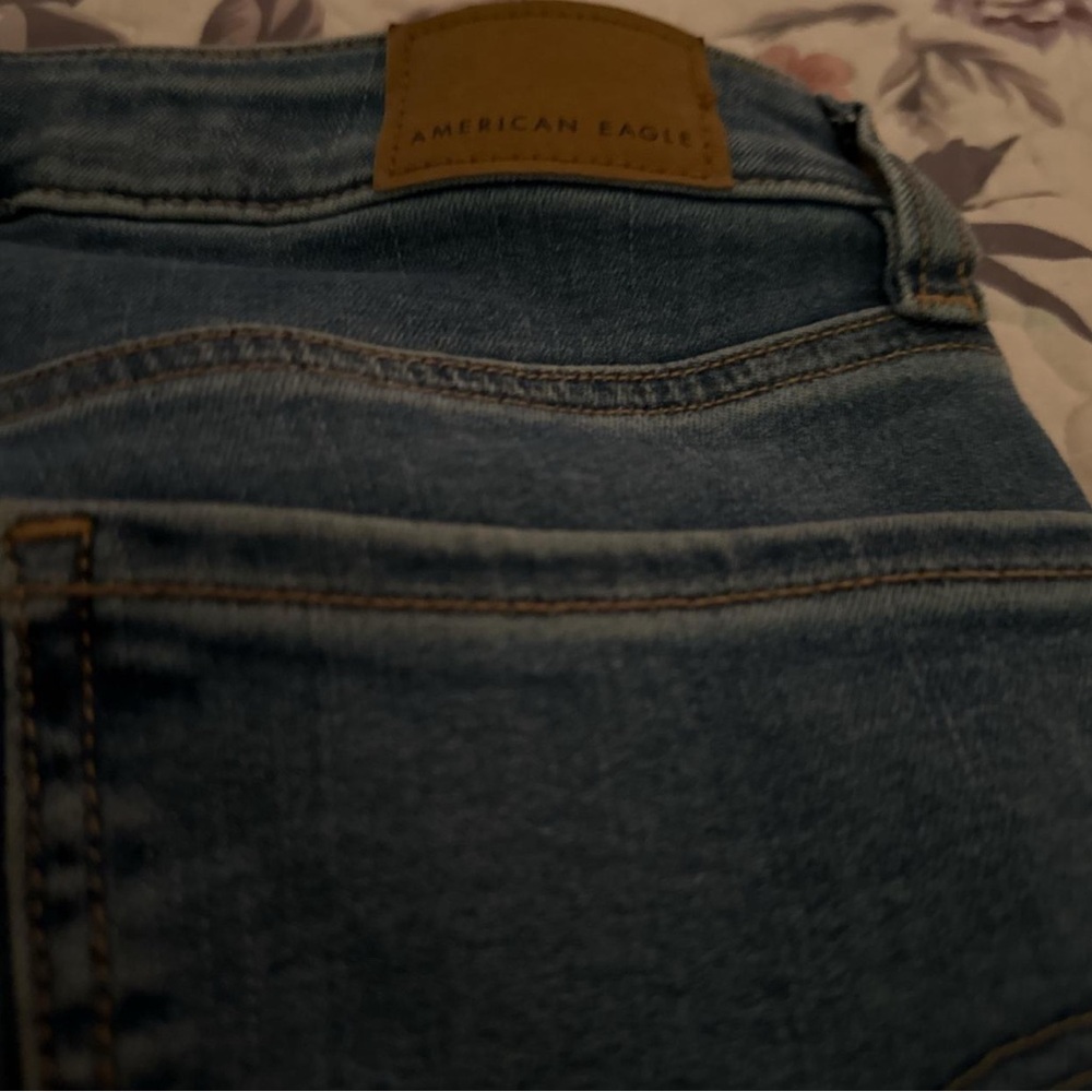 American Eagle Outfitters Blue Jeans with Classic Denim Style